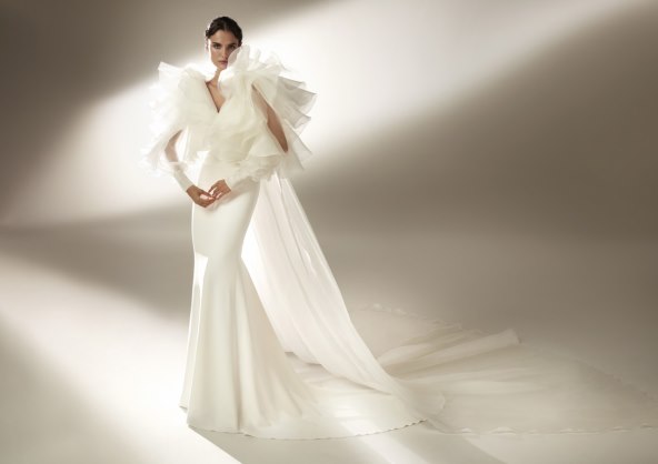atelier-pronovias-2021-cruise-collection