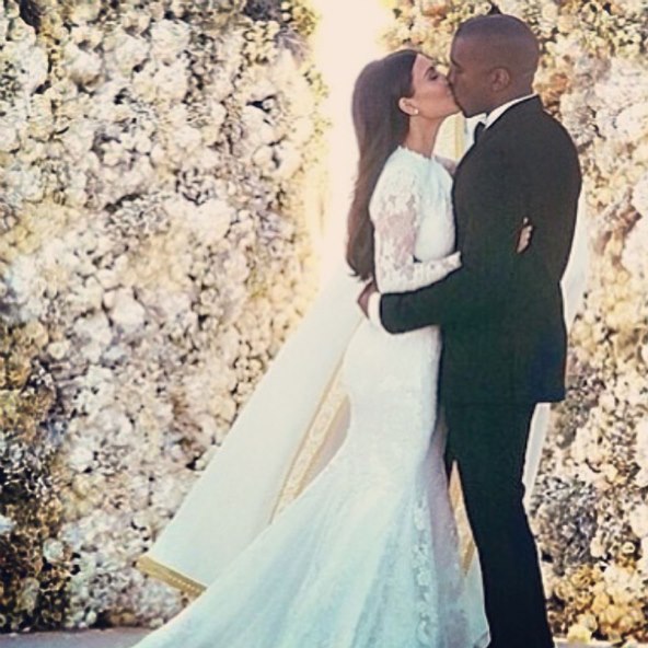 Kanye West postet dieses Foto von seiner und Kim Kardashian's Hochzeit: Dreams do come true // Kanye West posts this photo of his and Kim Kardashian's wedding: Dreams do come true.jpeg