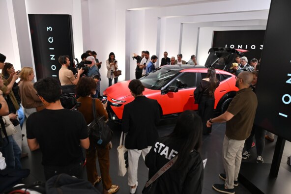 hyundai-ioniq-3-milan-design-week-2026-venue-361_jpg_bfc_off.jpg