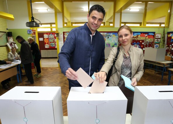 Davor Bernardić s bivšom suprugom Irenom