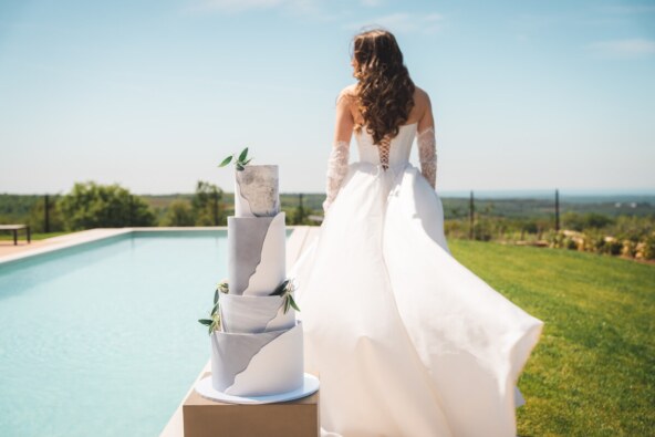 Tijara wedding cake 1.jpg