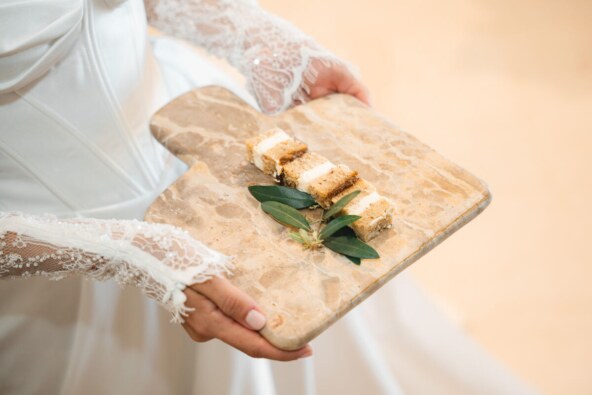 Tijara wedding cake 2.jpg