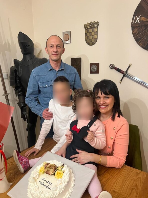 Ernest Petry sa suprugom Ivanom i djecom