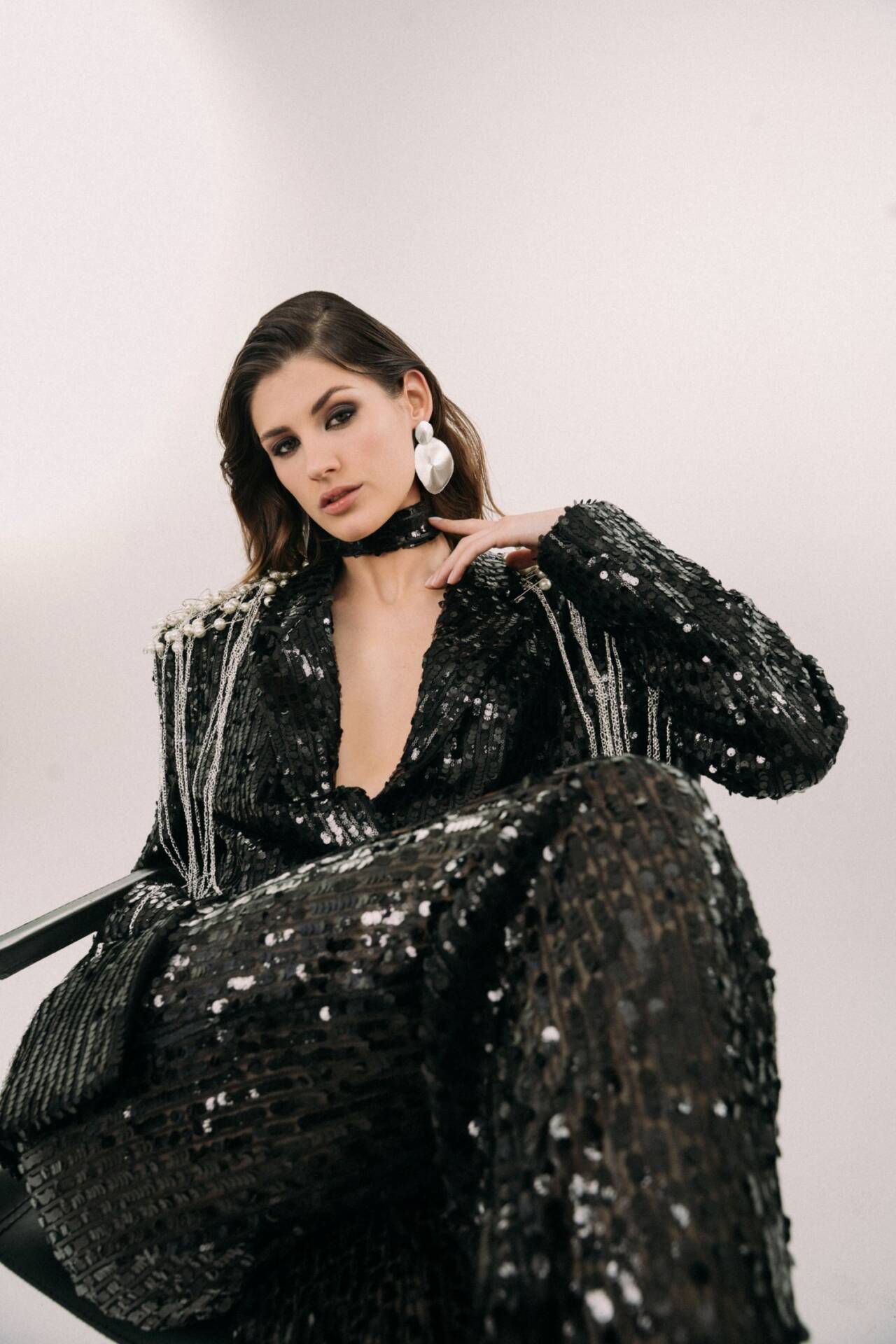 Larie AW 2627_01.JPG