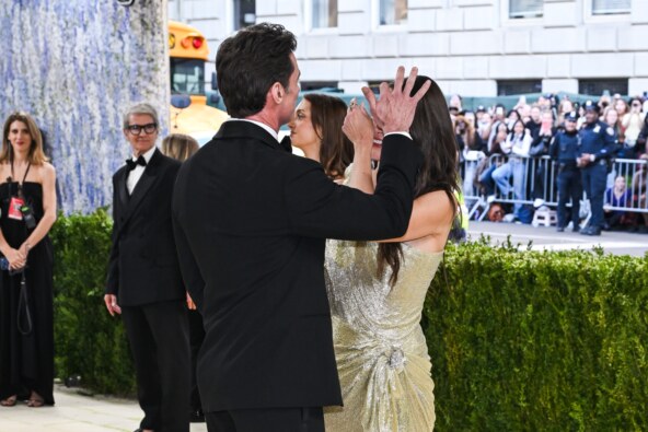 Hugh Jackman i Sutton Foster