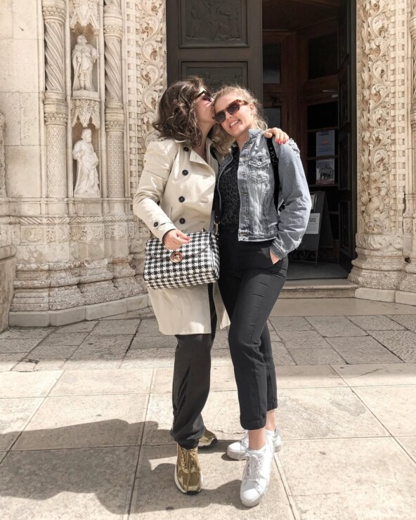 Jozefina i Eni Jurišić