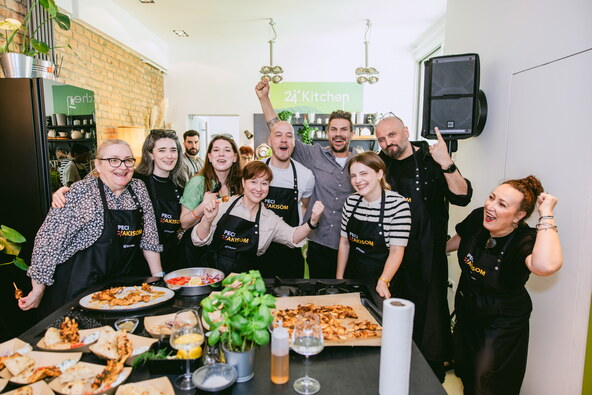 24Kitchen masterclass - polaznici 4.jpg