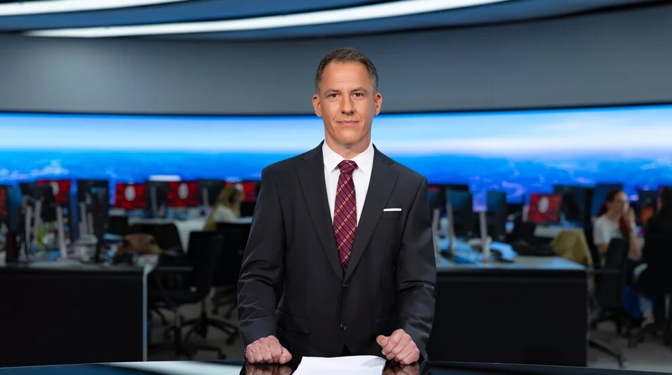 Stipe Sladoljev novi je voditelj Dnevnika Nove TV nakon odlaska Petra Pereže