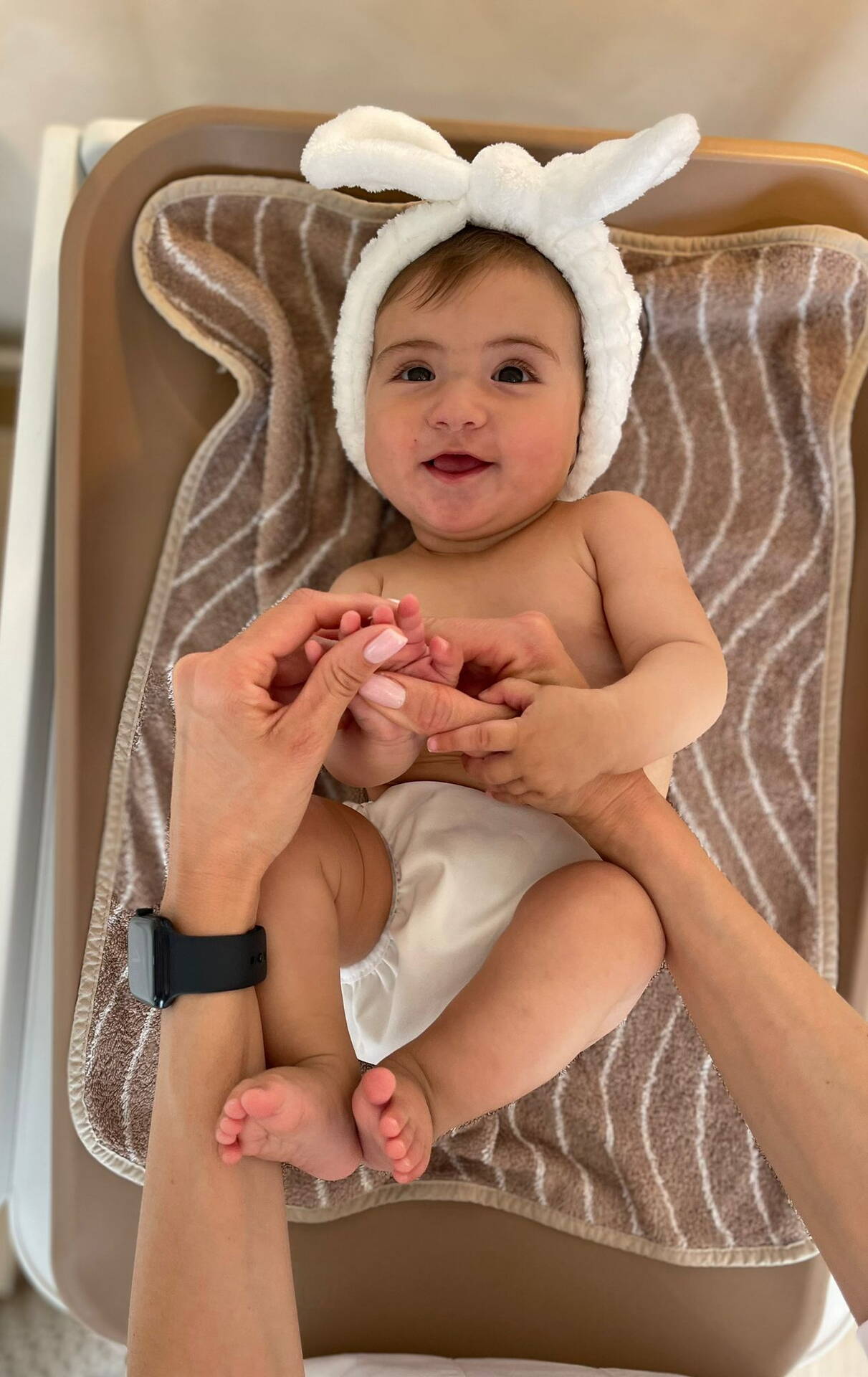 Baby spa za bebe: Kako hidroterapija i masaža utječu na razvoj, san i grčeve