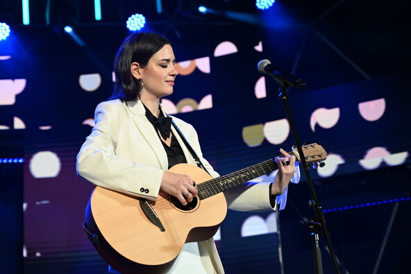 Mia Dimšić, foto Marina Pešić.jpg