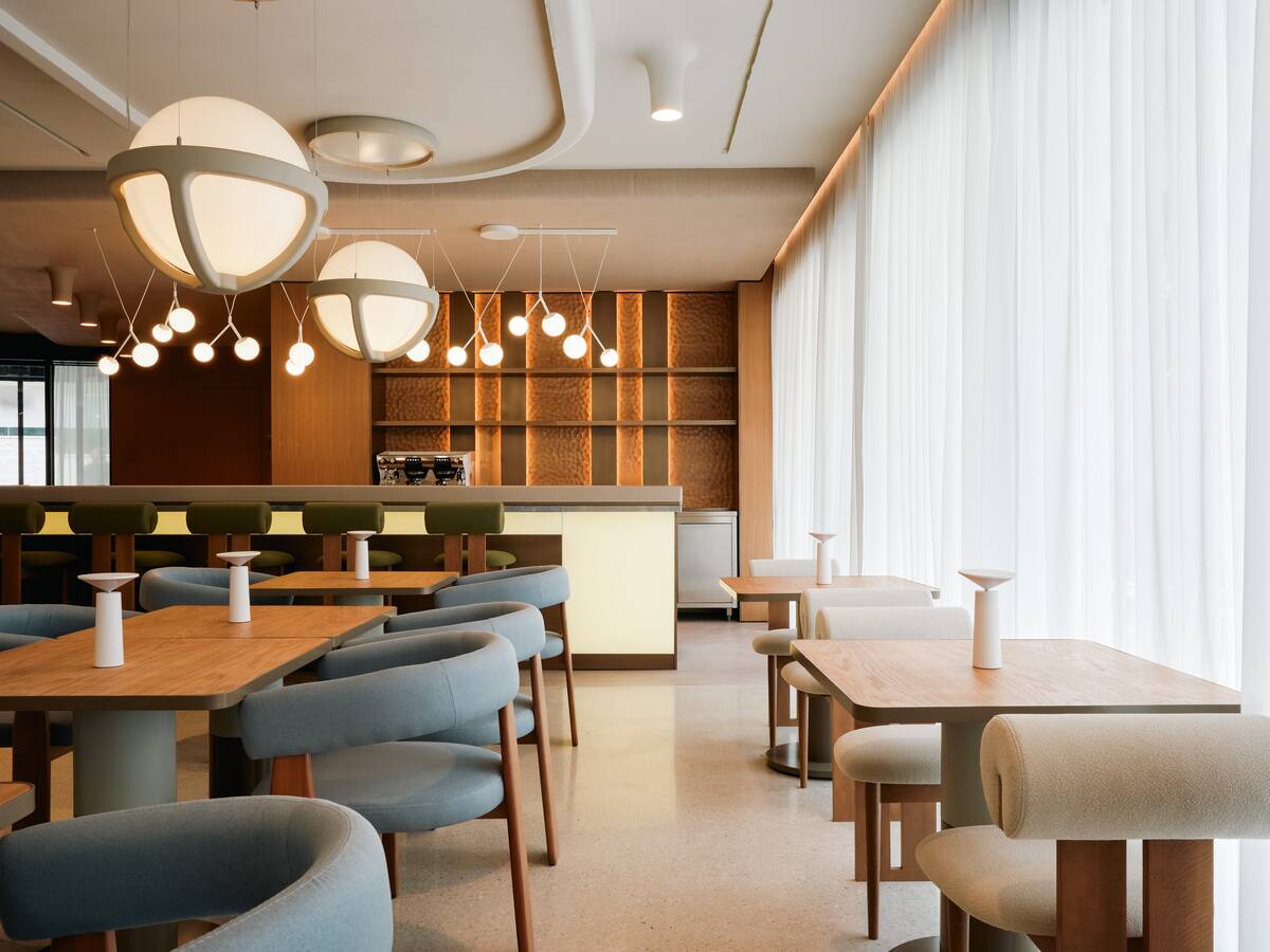 Lobby_-02.jpg