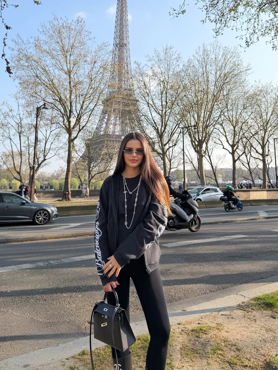 SnapInsta.to_691845713_18337575883246980_5906666382827149530_n.jpg