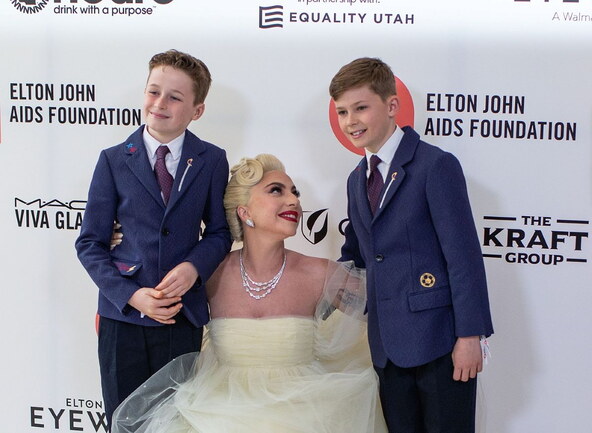 Slavni kumovi djece poznatih: Elton John, Lady Gaga i Jennifer Aniston
