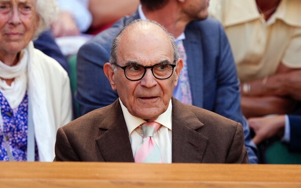David Suchet