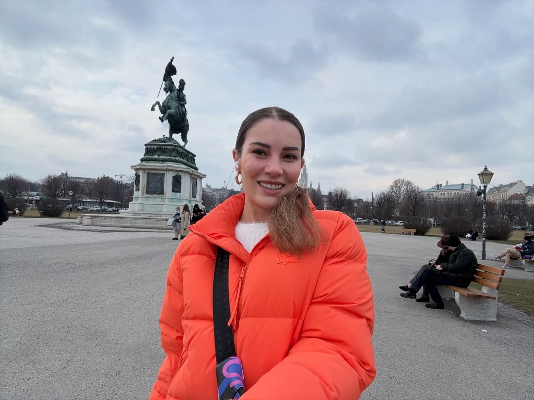 Hayata öpücükler attığım bi #vienna olmuştur (2).jpg