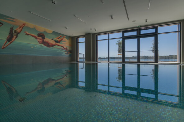 Pool (3).jpg