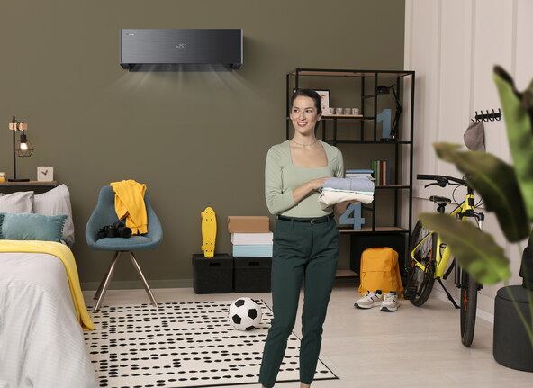 hisense_2024ac_lifestyle_kidsroom_energy_pro_x_black.jpg(1).jpg