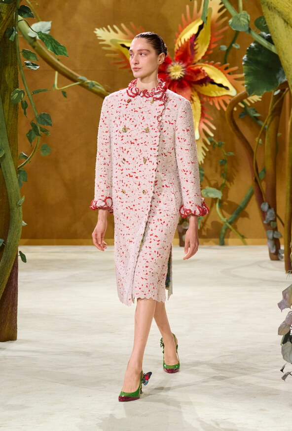 chanel_fall-winter-2026-haute-couture-look-9-LD.jpg