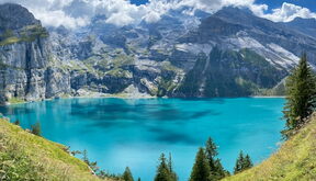 Jezero Oeschinensee Švicarska