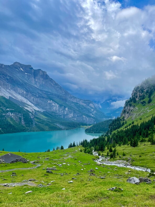 Jezero Oeschinensee Švicarska