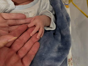 “Svu ljubav svoju tebi sam dao dok srce diše. A ti me učiš da ljubav znači još mnogo više.” 😍🖇 (2).jpg