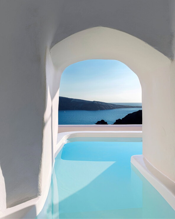Canaves Oia Suites