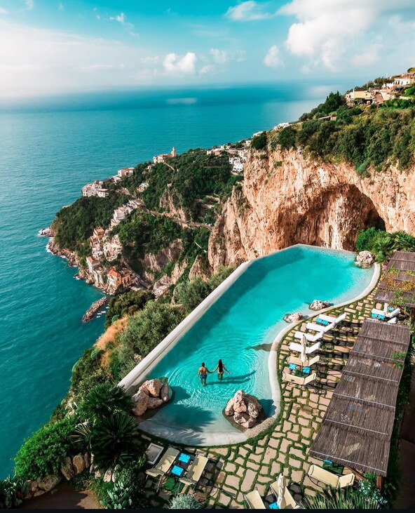 Monastero Santa Rosa Hotel