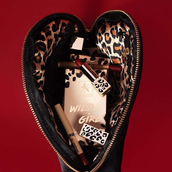 JN Beauty Everyday Leo Makeup Bag.jpg