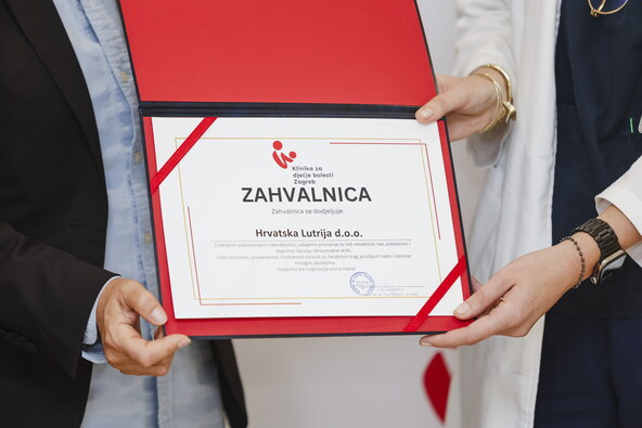 lutrija_donacija20-090626.jpg