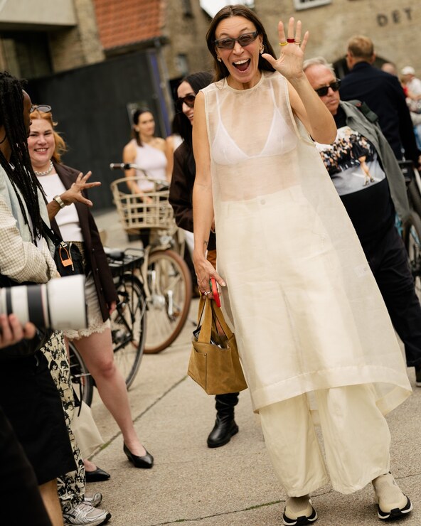 SS27-Copenhagen-Fashion-Week-Street-Style-Day-2-Noor-u-nisa-Khan-10.jpg