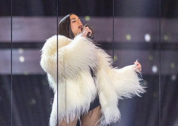 Dua Lipa