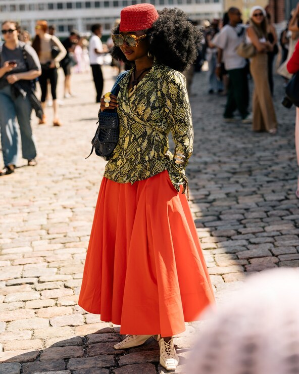 SS27-Copenhagen-Fashion-Week-Street-Style-Day-3-Noor-u-nisa-Khan-43.jpg