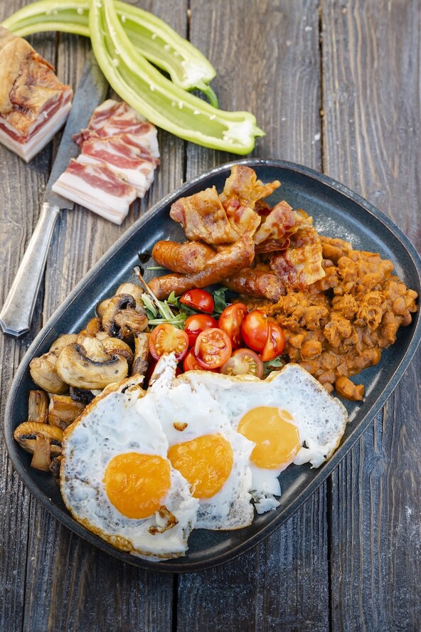 ENGLISH BREAKFAST.jpg