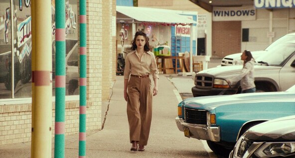 Margaret Qualley film Honey Dont
