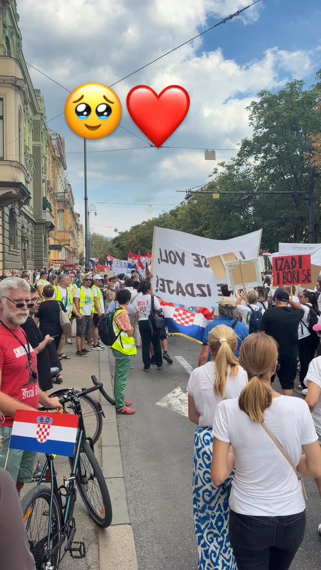 Antonija Blaće na prosvjedu u Zagrebu zbog Like i otpada