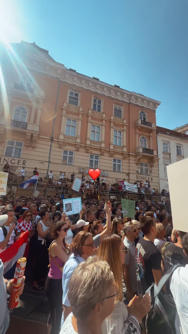 Prosvjed u Zagrebu zbog Like i opasnog otpada