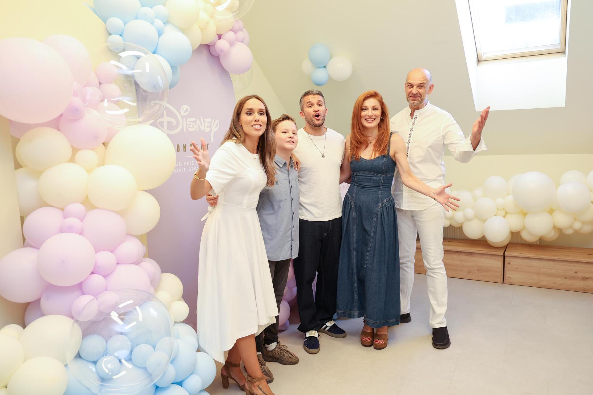 Franka, Marino Vrgoc, Damir Kedzo, Vanda Winter, Drazen Bratulic.jpg