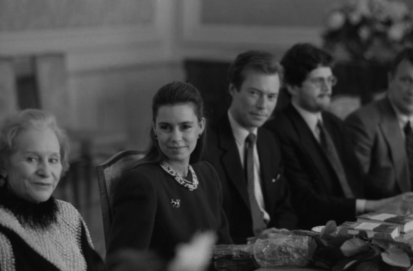 Veliki vojvoda Henri i velika vojvotkinja Marija Tereza upoznali su se na studiju političkih znanosti u Ženevi.