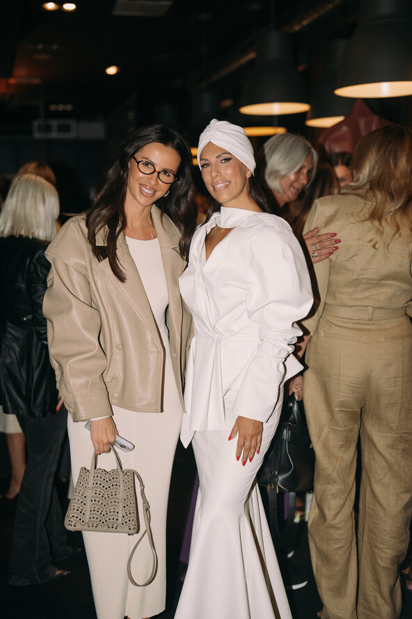 Lada Mitrašinović i Kristina.jpg