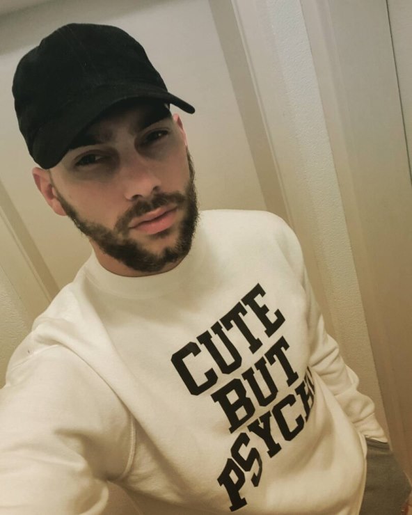 Ivan Temšić pozira na fotografiji