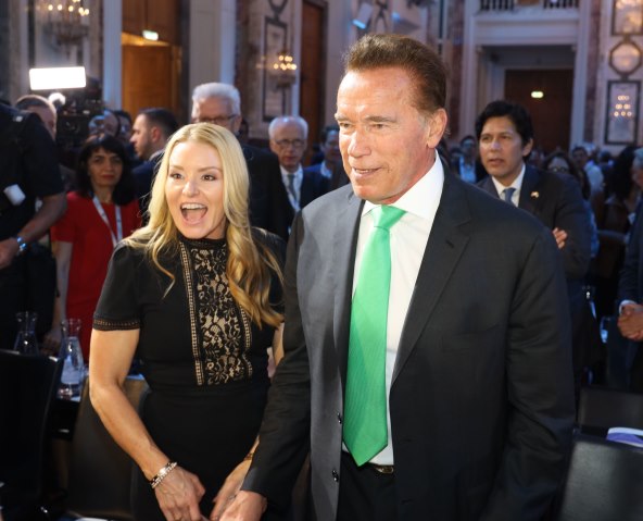 Arnold Scwarzenegger u vezi je s 27 godina mlađom Heather Milligan