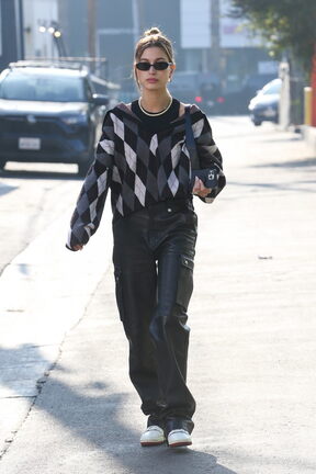 Hailey Bieber