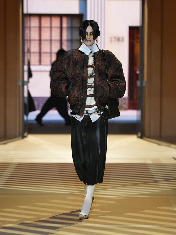 Gucci SS27