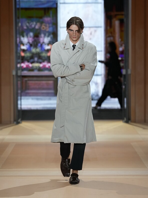 Gucci SS27