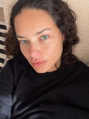 adriana lima