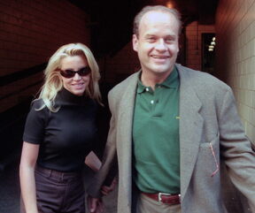 Kelsey Grammer prevario je treću suprugu Camille te se dva tjedna nakon razvoda oženio ljubavnicom