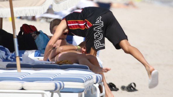 Romeo Beckham i Mia Regan ne skrivaju svoju ljubav