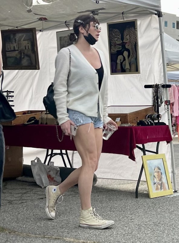 Kesha bez šminke