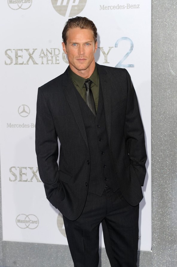 Jason Lewis