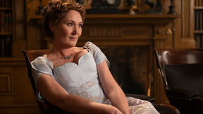 Bridgerton Lady Violet